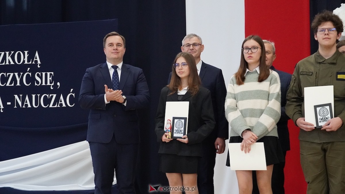 Uroczyste wręczenie stypendiów Prezesa Rady Ministrów [5.12.2025] - zdjęcie #94 - eOstroleka.pl