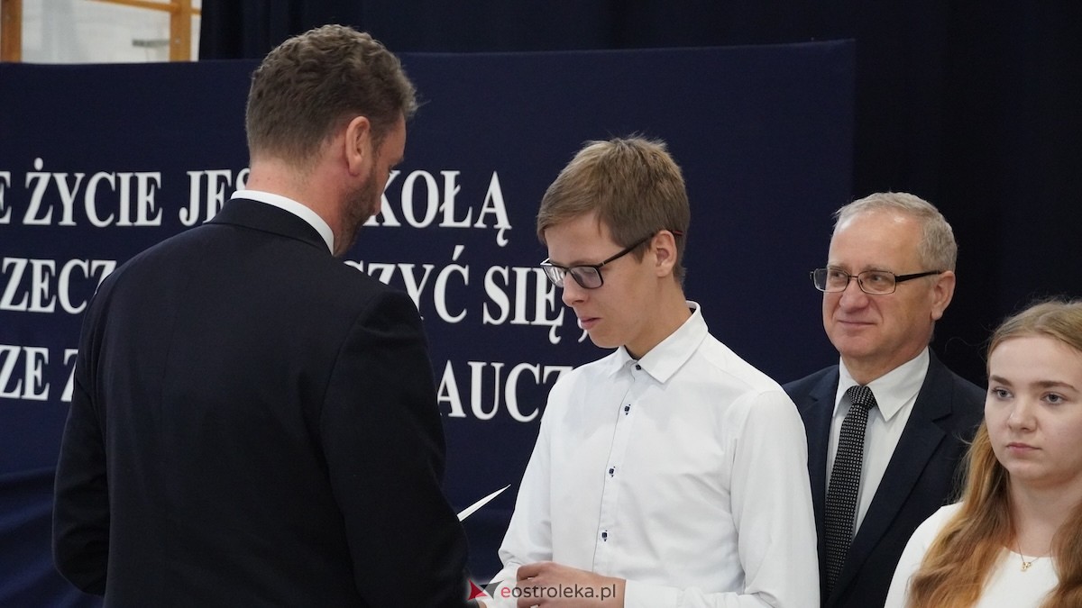 Uroczyste wręczenie stypendiów Prezesa Rady Ministrów [5.12.2025] - zdjęcie #88 - eOstroleka.pl