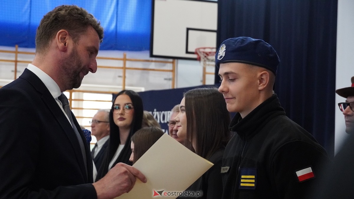 Uroczyste wręczenie stypendiów Prezesa Rady Ministrów [5.12.2025] - zdjęcie #84 - eOstroleka.pl