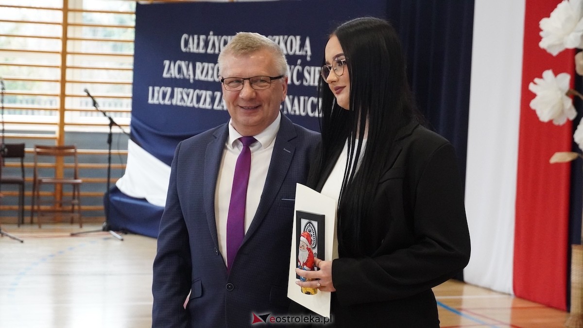 Uroczyste wręczenie stypendiów Prezesa Rady Ministrów [5.12.2025] - zdjęcie #74 - eOstroleka.pl