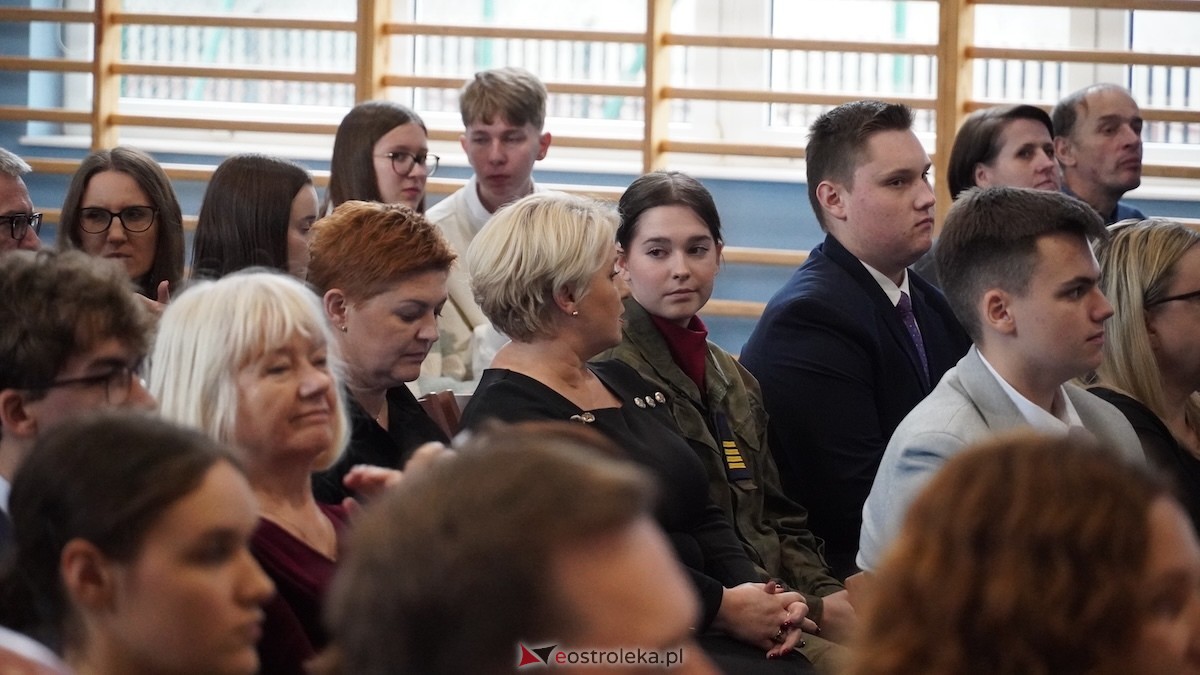 Uroczyste wręczenie stypendiów Prezesa Rady Ministrów [5.12.2025] - zdjęcie #72 - eOstroleka.pl