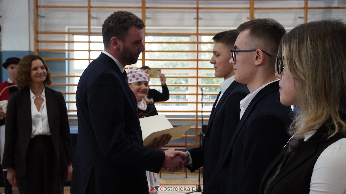 Uroczyste wręczenie stypendiów Prezesa Rady Ministrów [5.12.2025] - zdjęcie #68 - eOstroleka.pl