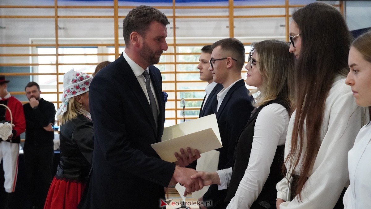 Uroczyste wręczenie stypendiów Prezesa Rady Ministrów [5.12.2025] - zdjęcie #66 - eOstroleka.pl