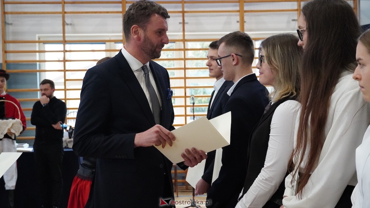 Uroczyste wręczenie stypendiów Prezesa Rady Ministrów [5.12.2025] - zdjęcie #65 - eOstroleka.pl