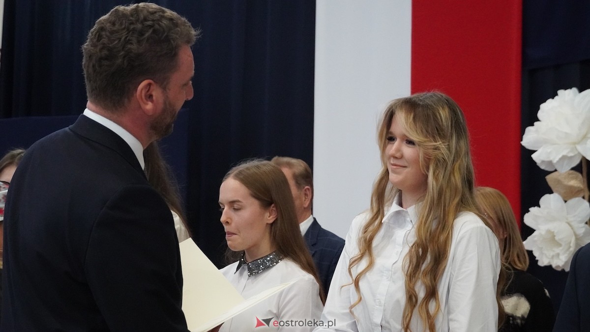 Uroczyste wręczenie stypendiów Prezesa Rady Ministrów [5.12.2025] - zdjęcie #61 - eOstroleka.pl