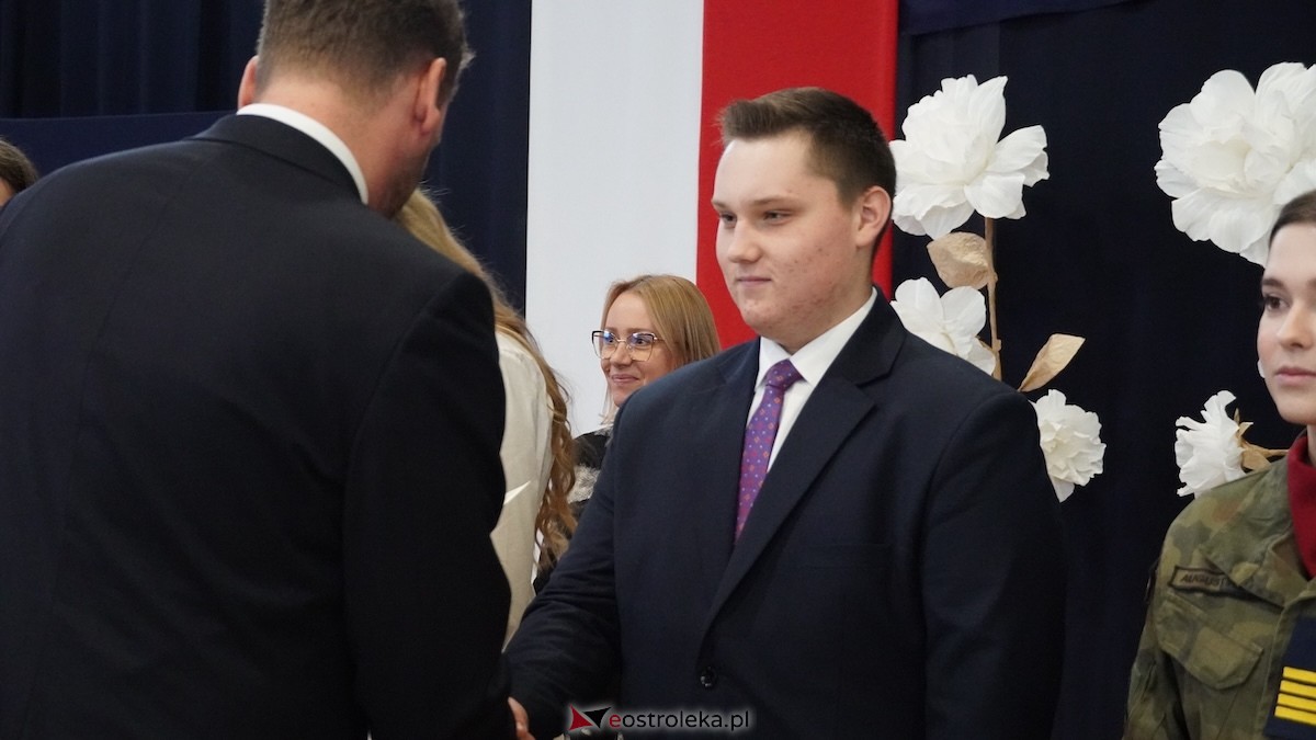 Uroczyste wręczenie stypendiów Prezesa Rady Ministrów [5.12.2025] - zdjęcie #59 - eOstroleka.pl