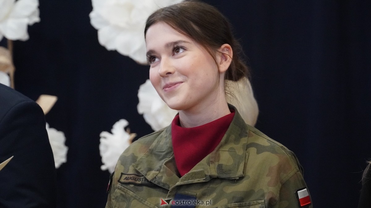 Uroczyste wręczenie stypendiów Prezesa Rady Ministrów [5.12.2025] - zdjęcie #57 - eOstroleka.pl