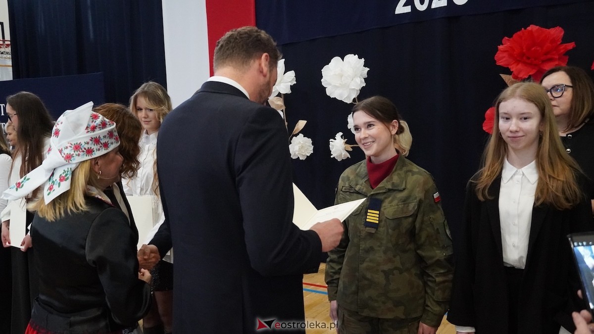 Uroczyste wręczenie stypendiów Prezesa Rady Ministrów [5.12.2025] - zdjęcie #56 - eOstroleka.pl