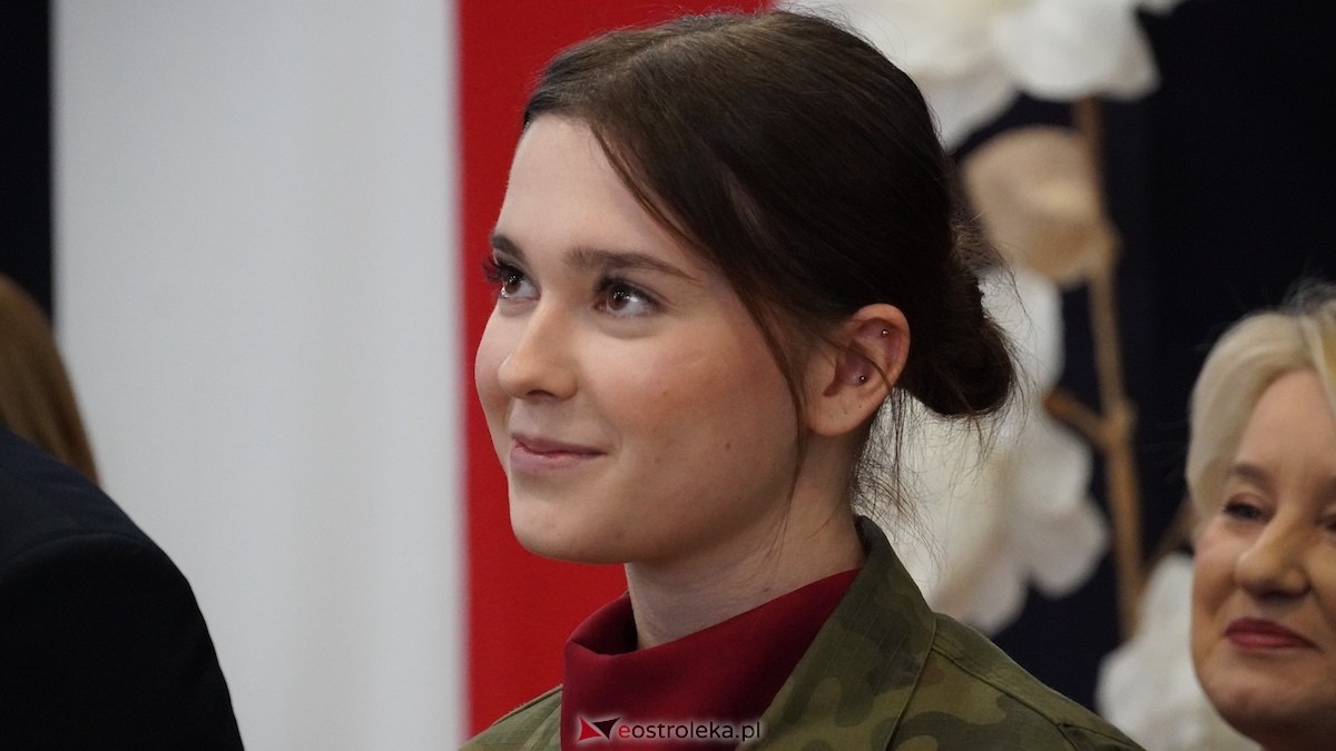 Uroczyste wręczenie stypendiów Prezesa Rady Ministrów [5.12.2025] - zdjęcie #55 - eOstroleka.pl