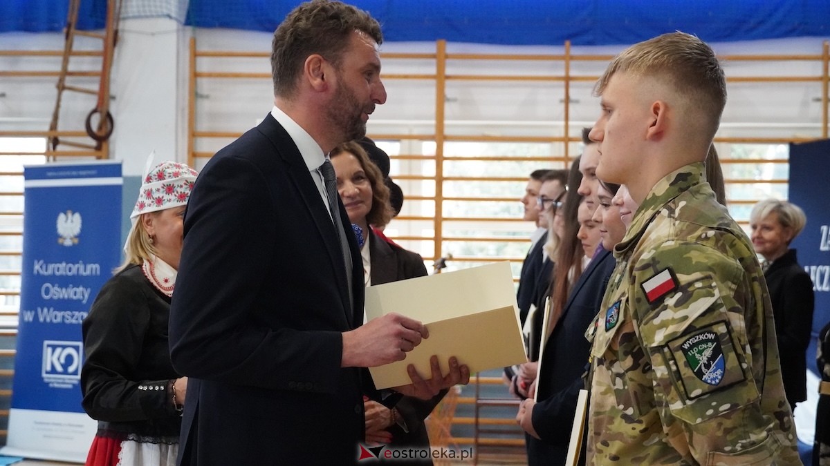 Uroczyste wręczenie stypendiów Prezesa Rady Ministrów [5.12.2025] - zdjęcie #50 - eOstroleka.pl