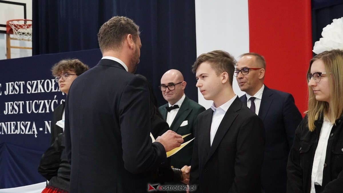 Uroczyste wręczenie stypendiów Prezesa Rady Ministrów [5.12.2025] - zdjęcie #35 - eOstroleka.pl