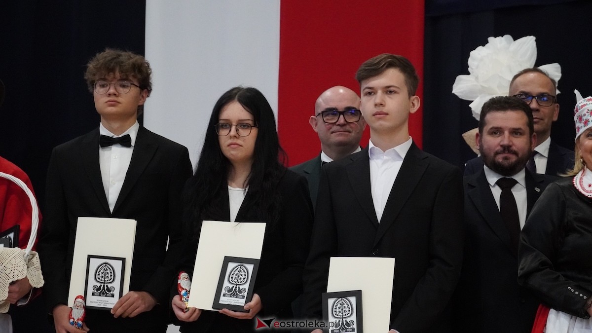 Uroczyste wręczenie stypendiów Prezesa Rady Ministrów [5.12.2025] - zdjęcie #26 - eOstroleka.pl
