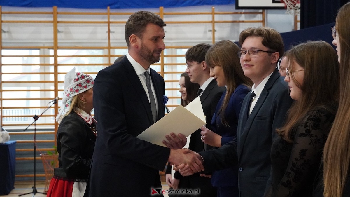 Uroczyste wręczenie stypendiów Prezesa Rady Ministrów [5.12.2025] - zdjęcie #21 - eOstroleka.pl
