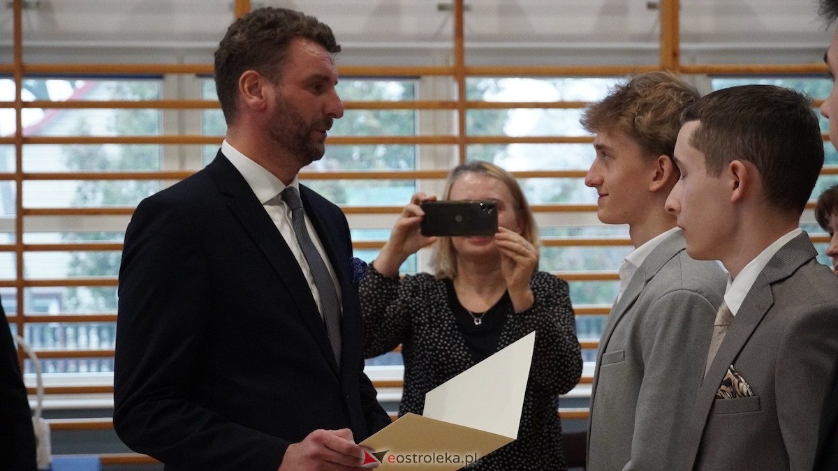 Uroczyste wręczenie stypendiów Prezesa Rady Ministrów [5.12.2025] - zdjęcie #11 - eOstroleka.pl