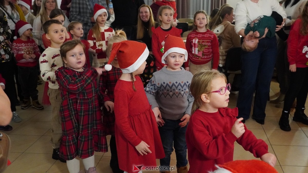 Spotkanie Mikołajkowe w Ławach [5.12.2025] - zdjęcie #82 - eOstroleka.pl