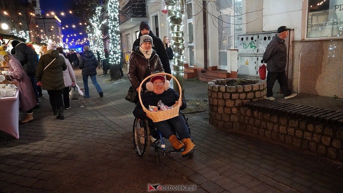III Kurpiowski Jarmark Bożonarodzeniowy - warsztaty [05.12.2025] - zdjęcie #83 - eOstroleka.pl
