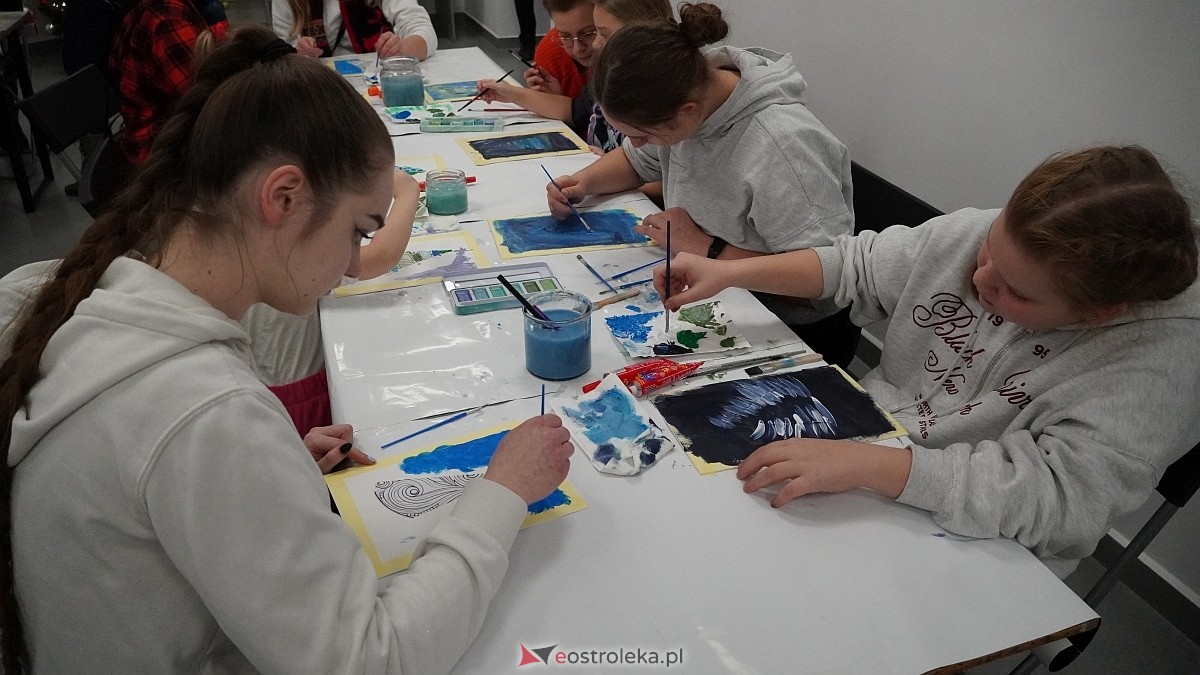 III Kurpiowski Jarmark Bożonarodzeniowy - warsztaty [05.12.2025] - zdjęcie #51 - eOstroleka.pl