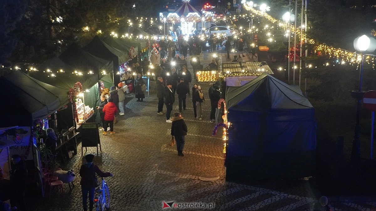 III Kurpiowski Jarmark Bożonarodzeniowy - warsztaty [05.12.2025] - zdjęcie #48 - eOstroleka.pl