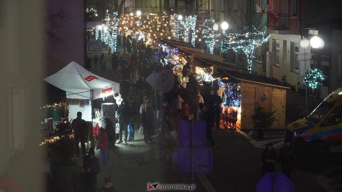 III Kurpiowski Jarmark Bożonarodzeniowy - warsztaty [05.12.2025] - zdjęcie #47 - eOstroleka.pl