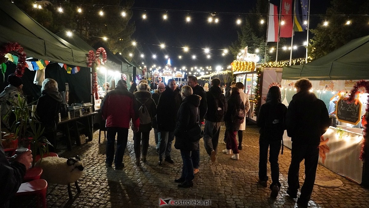 III Kurpiowski Jarmark Bożonarodzeniowy - warsztaty [05.12.2025] - zdjęcie #37 - eOstroleka.pl
