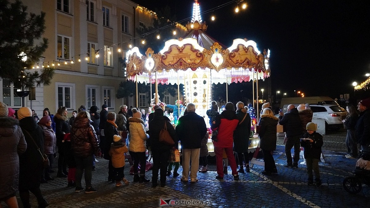 III Kurpiowski Jarmark Bożonarodzeniowy - warsztaty [05.12.2025] - zdjęcie #35 - eOstroleka.pl