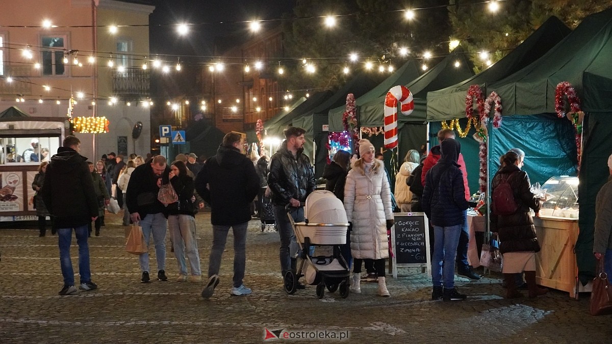 III Kurpiowski Jarmark Bożonarodzeniowy - warsztaty [05.12.2025] - zdjęcie #14 - eOstroleka.pl