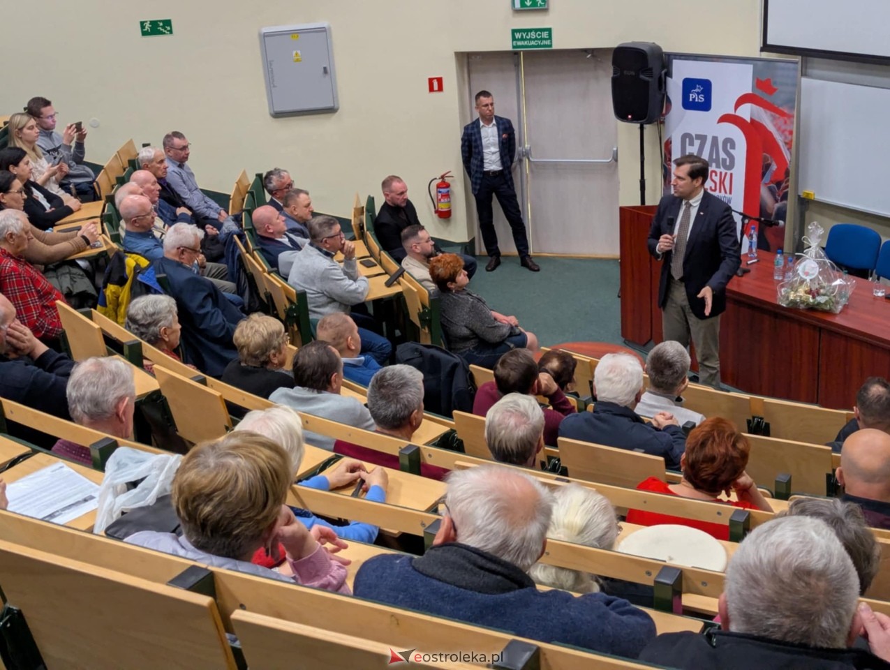 Spotkanie z wiceprezesem PiS Tobiaszem Bocheńskim [5.12.2025] - zdjęcie #30 - eOstroleka.pl