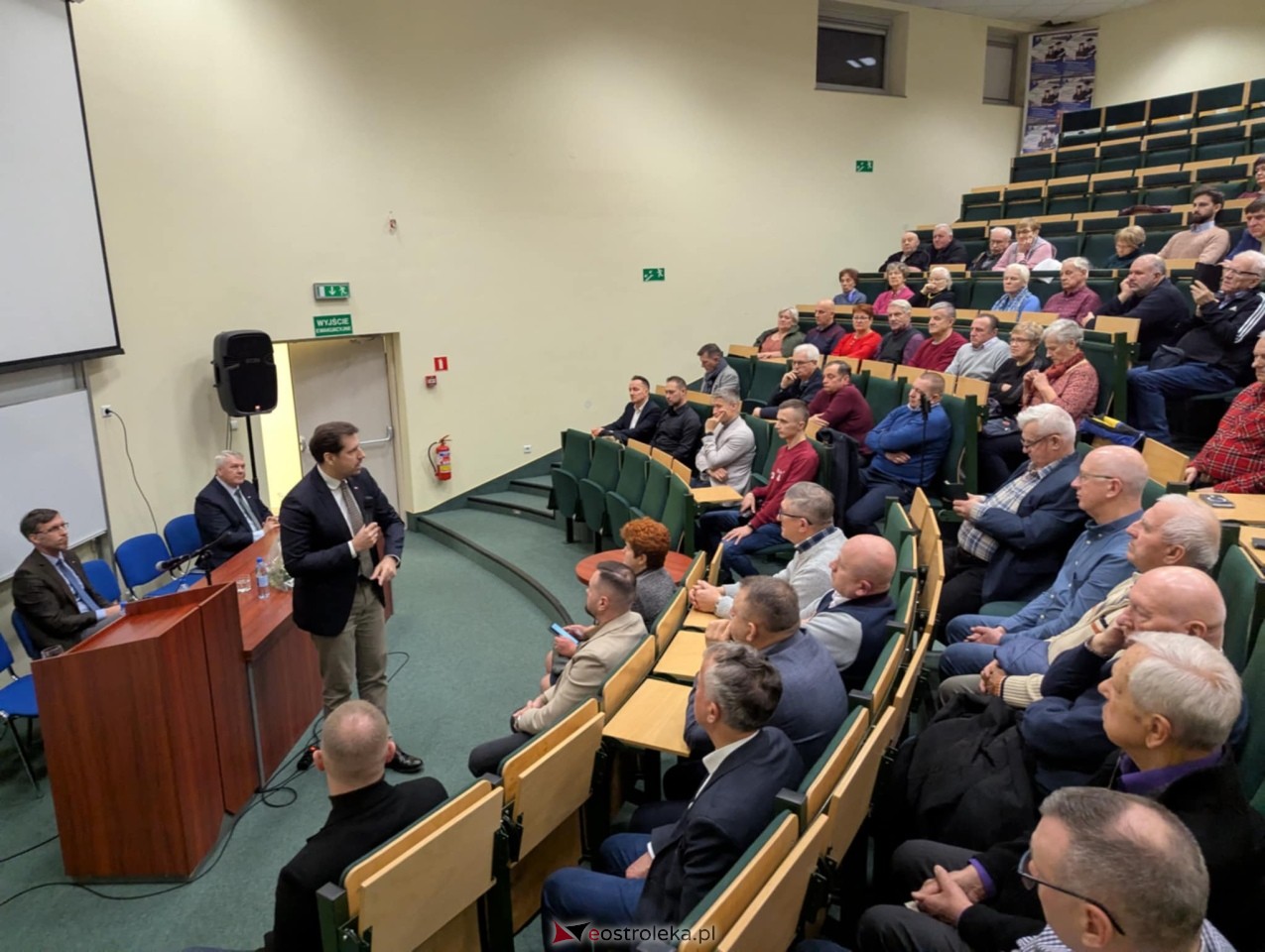 Spotkanie z wiceprezesem PiS Tobiaszem Bocheńskim [5.12.2025] - zdjęcie #27 - eOstroleka.pl