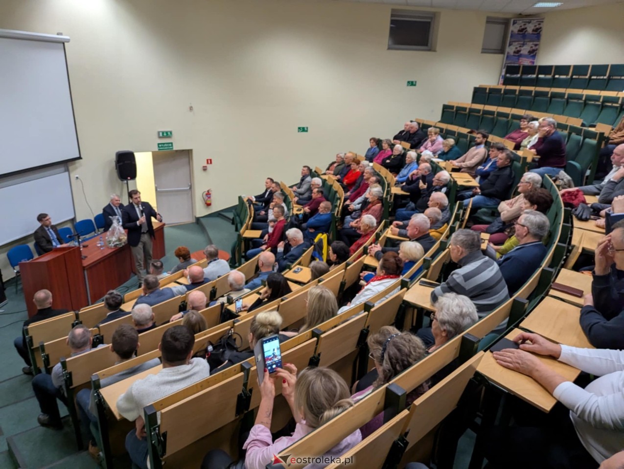 Spotkanie z wiceprezesem PiS Tobiaszem Bocheńskim [5.12.2025] - zdjęcie #26 - eOstroleka.pl