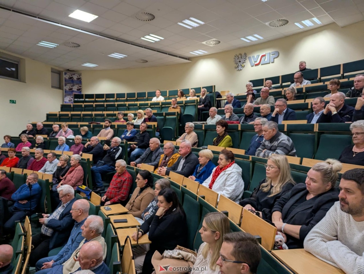 Spotkanie z wiceprezesem PiS Tobiaszem Bocheńskim [5.12.2025] - zdjęcie #9 - eOstroleka.pl