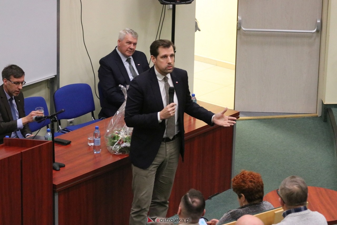 Spotkanie z wiceprezesem PiS Tobiaszem Bocheńskim [5.12.2025] - zdjęcie #50 - eOstroleka.pl