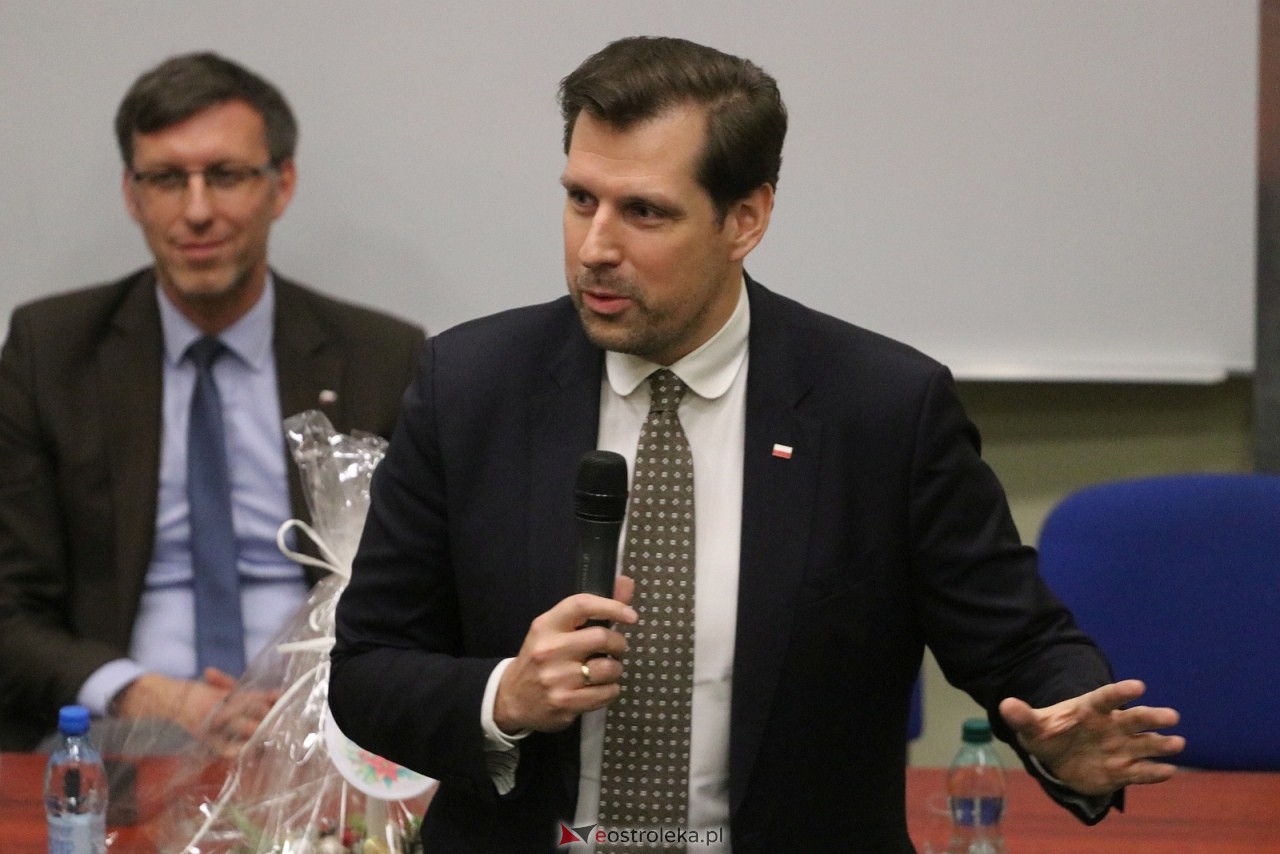 Spotkanie z wiceprezesem PiS Tobiaszem Bocheńskim [5.12.2025] - zdjęcie #49 - eOstroleka.pl