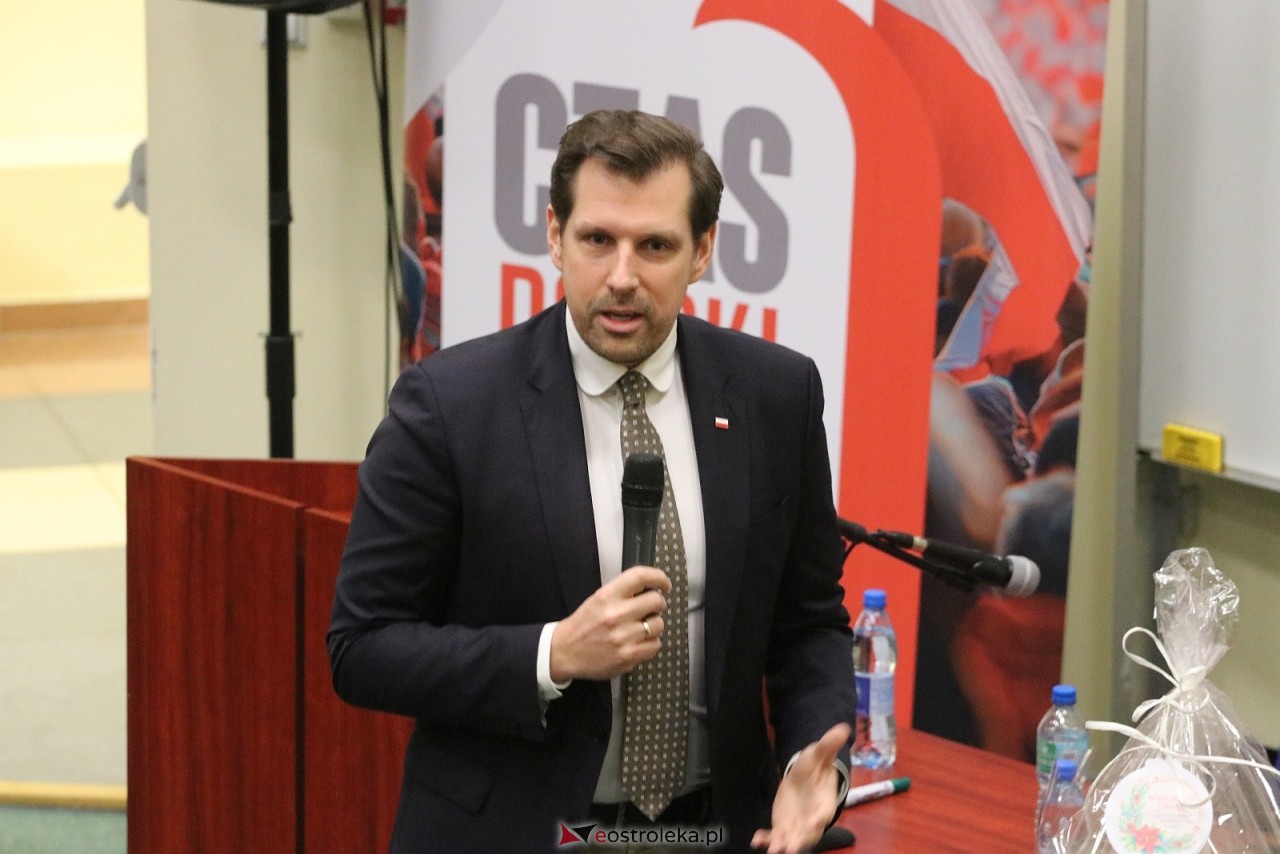 Spotkanie z wiceprezesem PiS Tobiaszem Bocheńskim [5.12.2025] - zdjęcie #48 - eOstroleka.pl