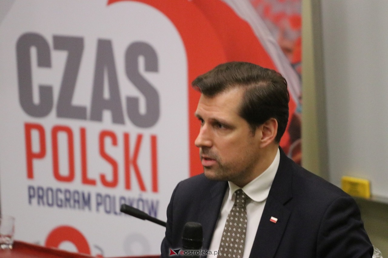 Spotkanie z wiceprezesem PiS Tobiaszem Bocheńskim [5.12.2025] - zdjęcie #40 - eOstroleka.pl