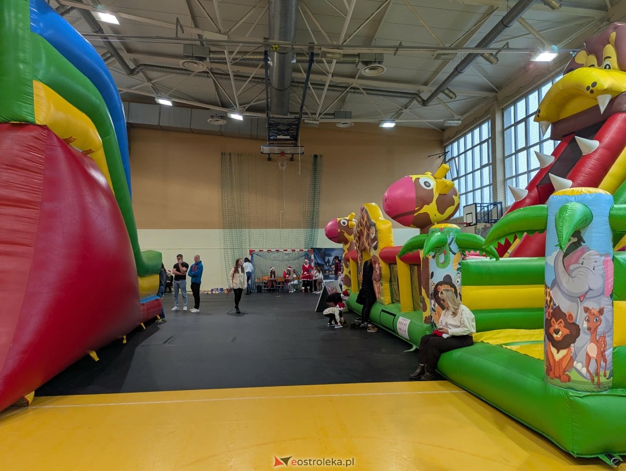 Mikołajki gminne w Kadzidle [06.12.2025] - zdjęcie #52 - eOstroleka.pl