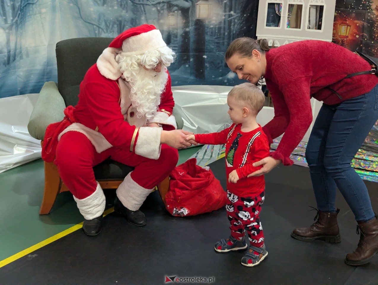 Mikołajki gminne w Kadzidle [06.12.2025] - zdjęcie #51 - eOstroleka.pl