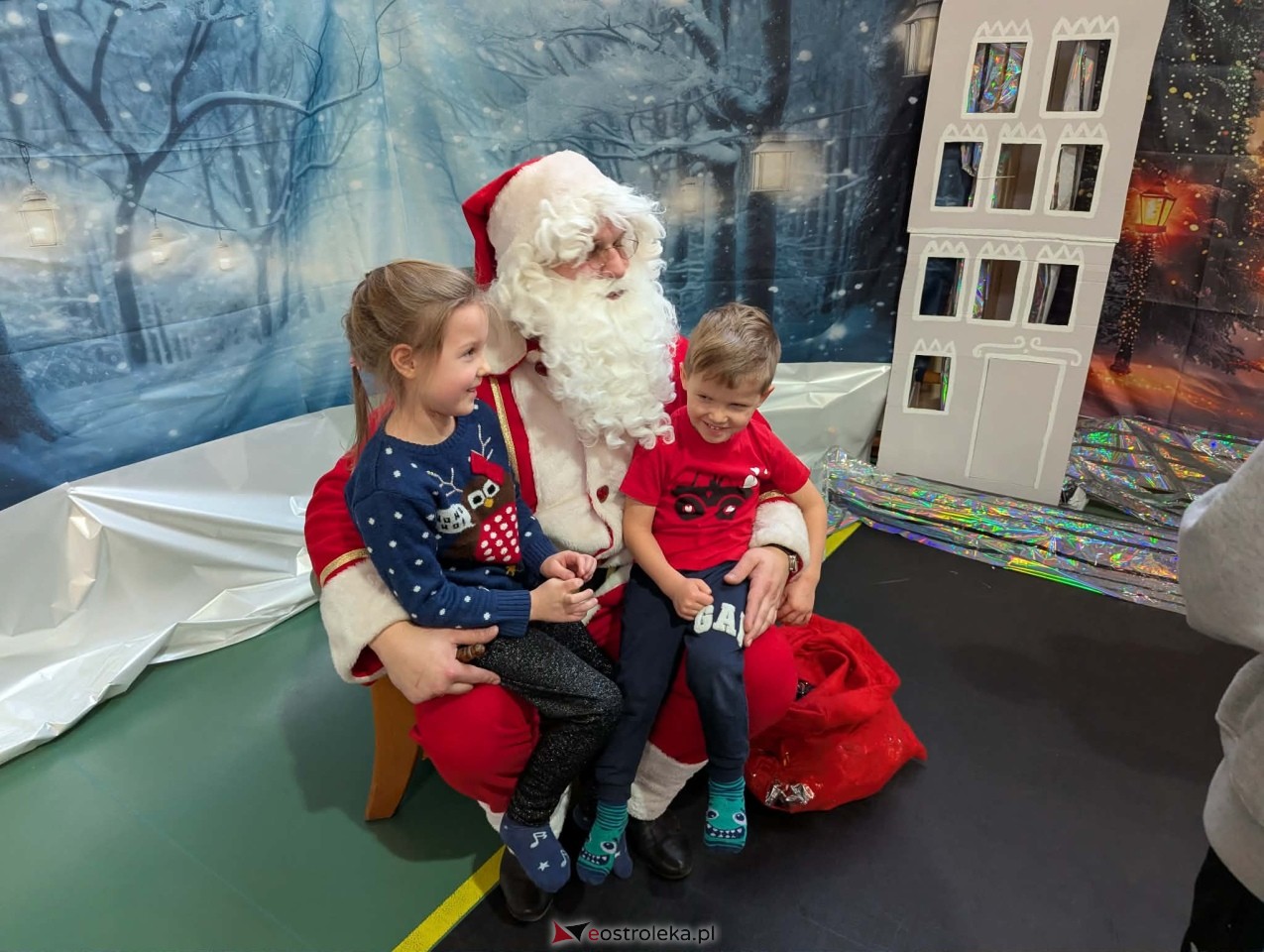 Mikołajki gminne w Kadzidle [06.12.2025] - zdjęcie #40 - eOstroleka.pl