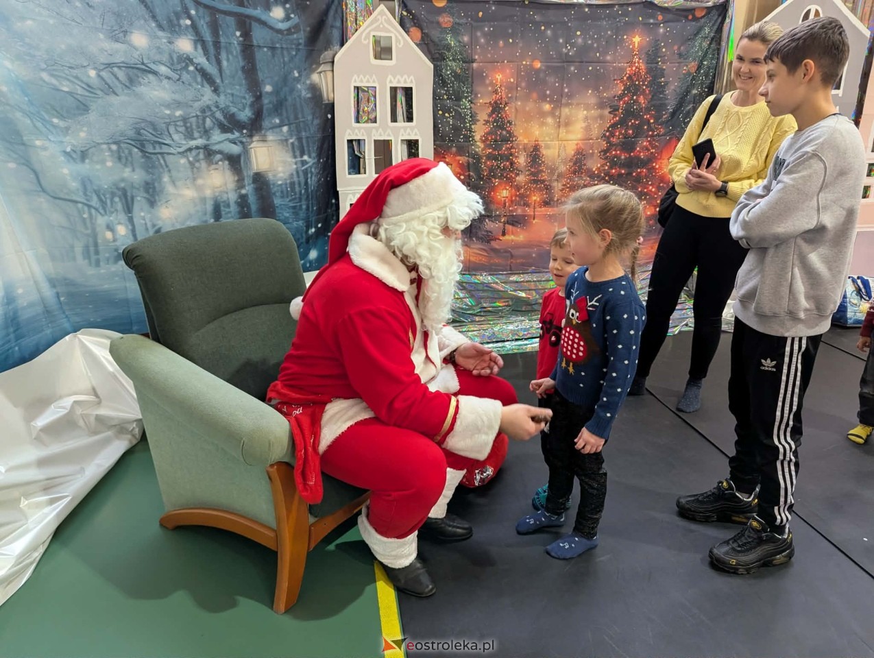 Mikołajki gminne w Kadzidle [06.12.2025] - zdjęcie #32 - eOstroleka.pl