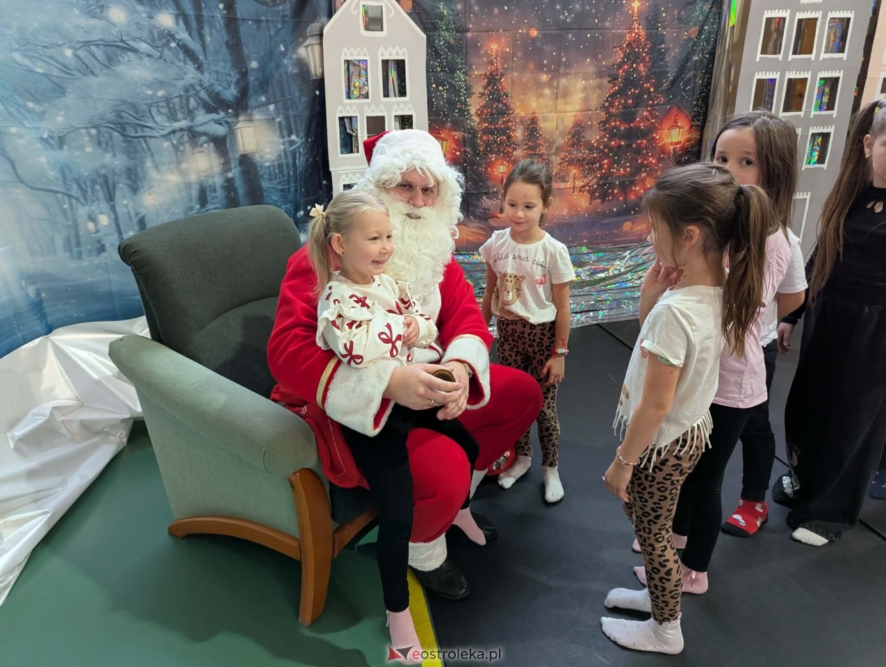 Mikołajki gminne w Kadzidle [06.12.2025] - zdjęcie #27 - eOstroleka.pl