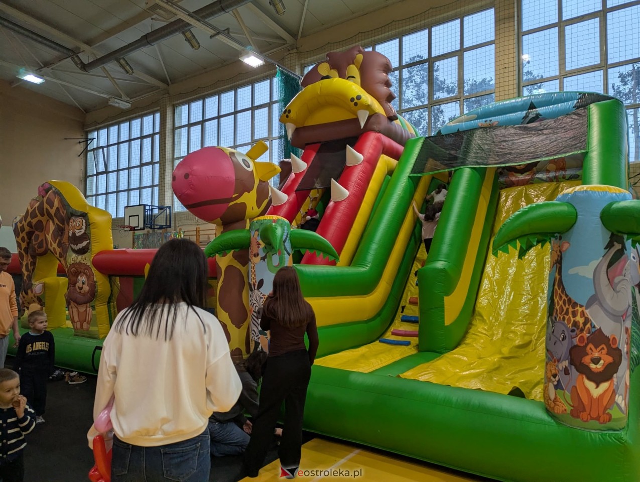 Mikołajki gminne w Kadzidle [06.12.2025] - zdjęcie #13 - eOstroleka.pl