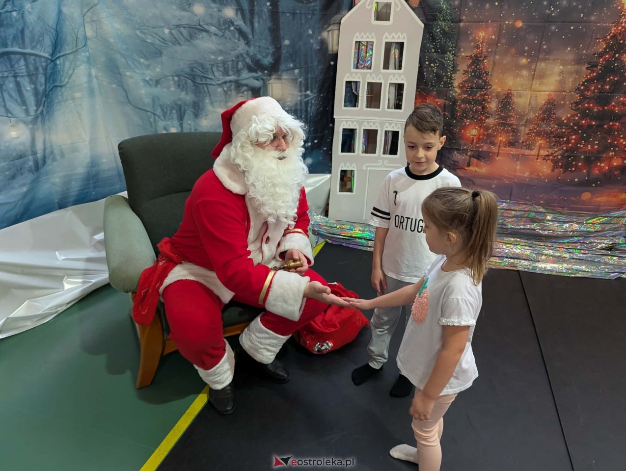Mikołajki gminne w Kadzidle [06.12.2025] - zdjęcie #12 - eOstroleka.pl