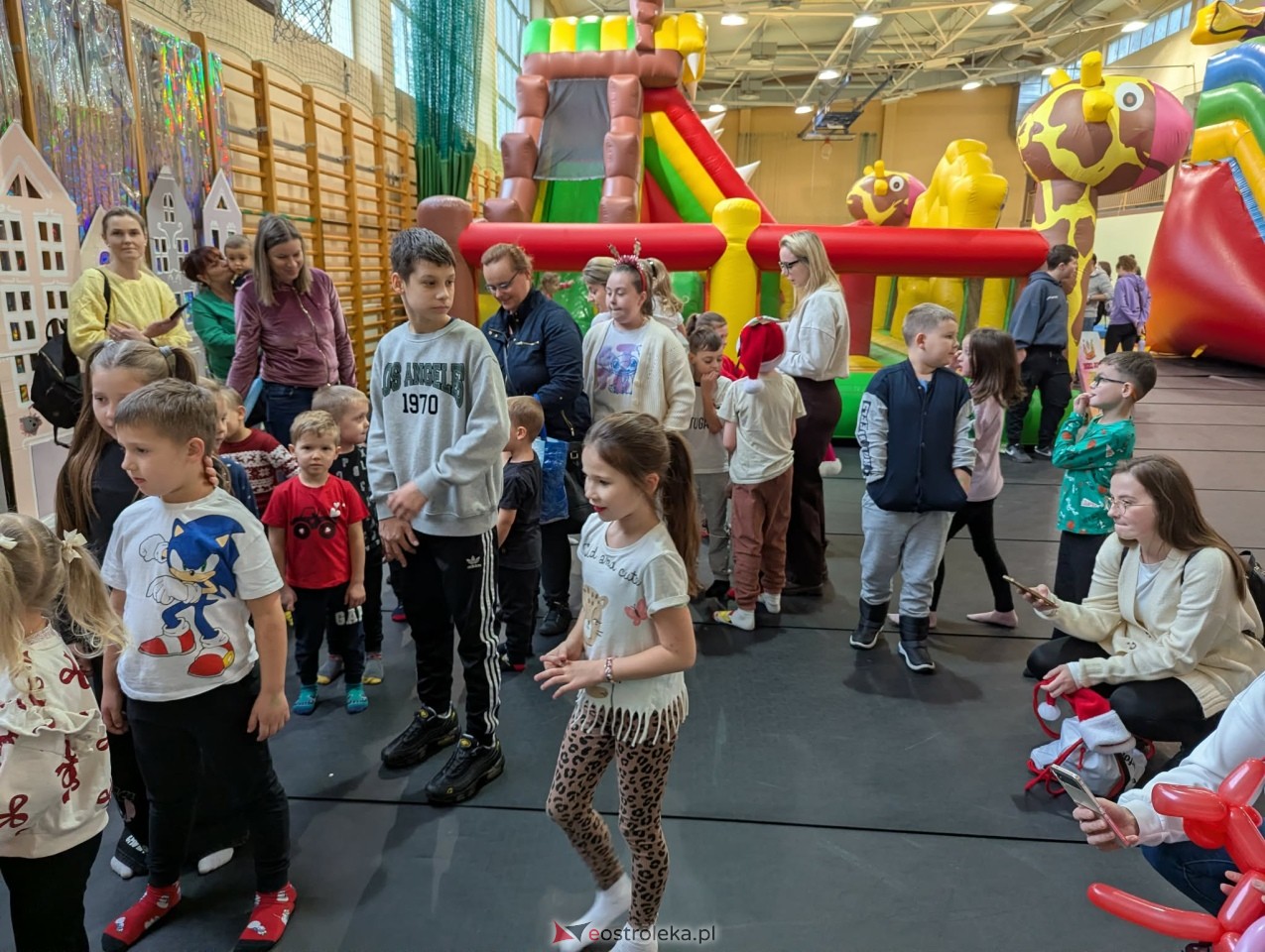 Mikołajki gminne w Kadzidle [06.12.2025] - zdjęcie #6 - eOstroleka.pl