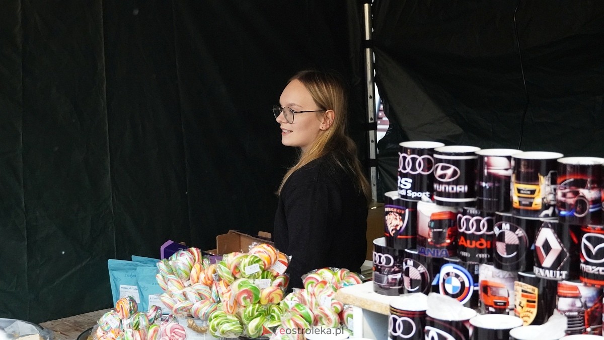 Kurpiowski Jarmark Bożonarodzeniowy 2025 [6.12.2025] - zdjęcie #55 - eOstroleka.pl