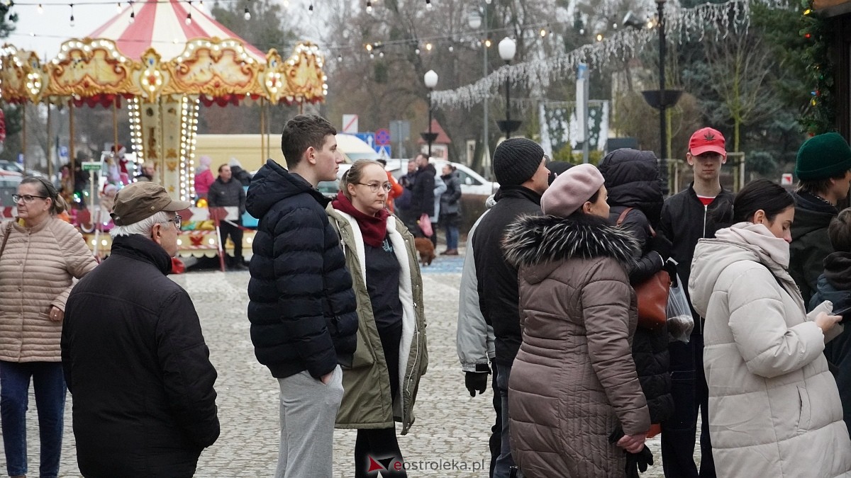 Kurpiowski Jarmark Bożonarodzeniowy 2025 [6.12.2025] - zdjęcie #37 - eOstroleka.pl