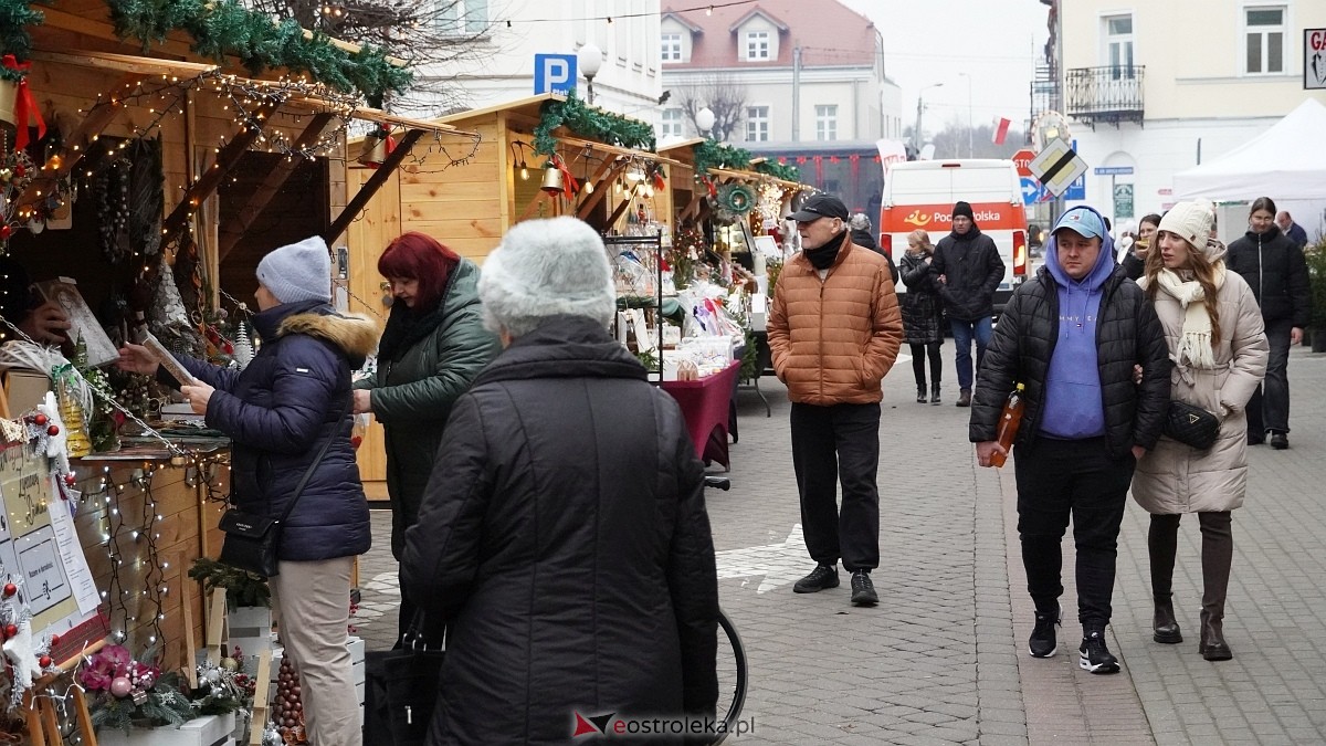 Kurpiowski Jarmark Bożonarodzeniowy 2025 [6.12.2025] - zdjęcie #17 - eOstroleka.pl