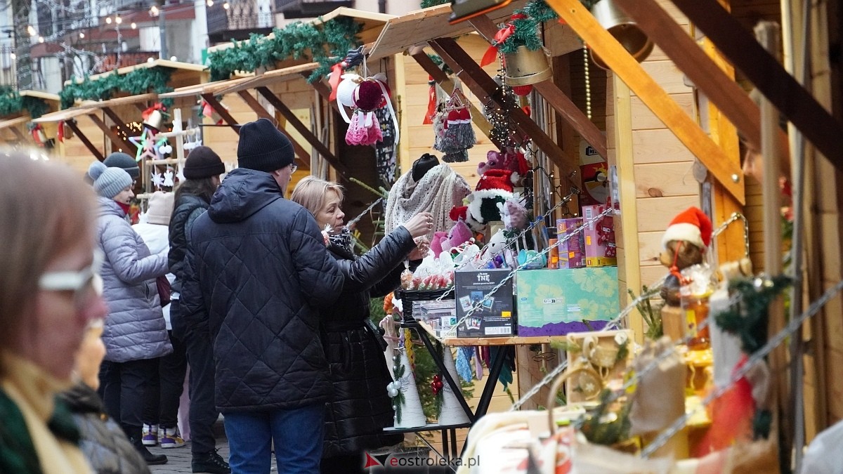 Kurpiowski Jarmark Bożonarodzeniowy 2025 [6.12.2025] - zdjęcie #8 - eOstroleka.pl
