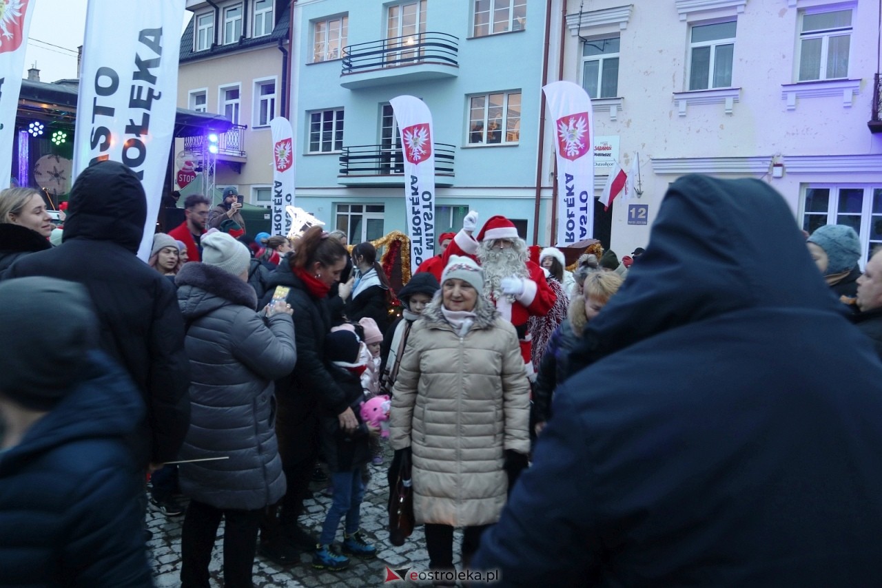 Jarmark Bożonarodzeniowy 2025. Wizyta Mikołaja [6.12.2025] - zdjęcie #83 - eOstroleka.pl