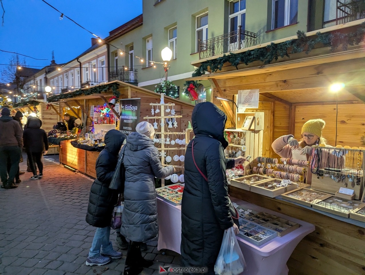 Jarmark Bożonarodzeniowy 2025. Wizyta Mikołaja [6.12.2025] - zdjęcie #21 - eOstroleka.pl
