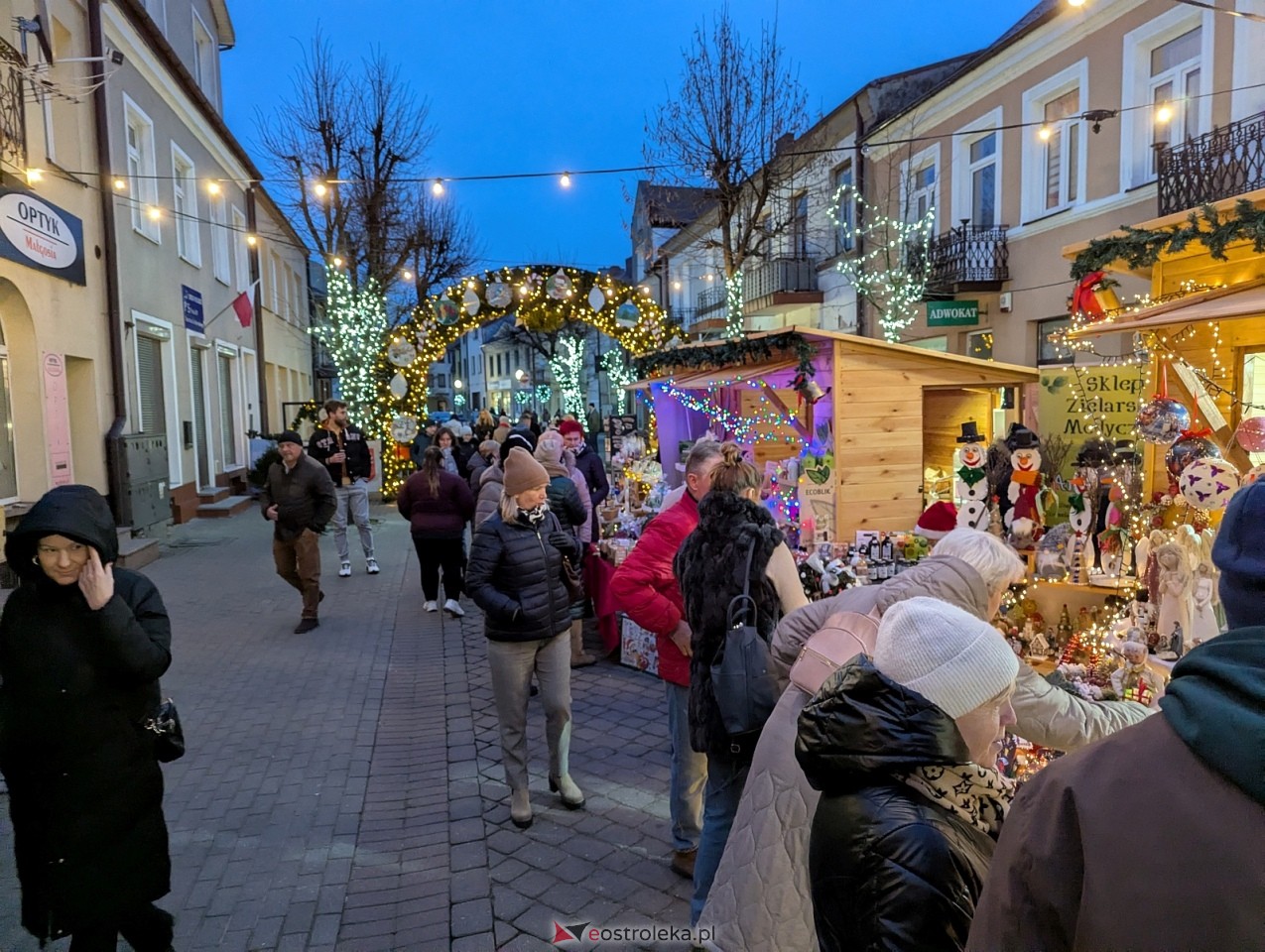 Jarmark Bożonarodzeniowy 2025. Wizyta Mikołaja [6.12.2025] - zdjęcie #17 - eOstroleka.pl