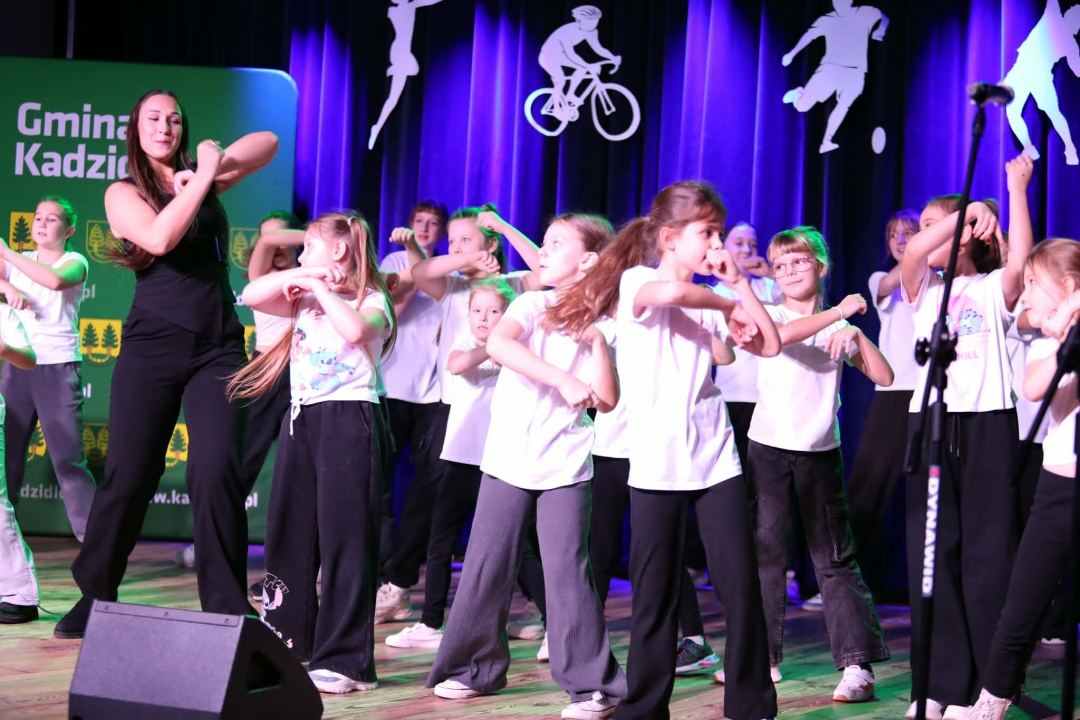 Gminna gala sportowa w Kadzidle [06.12.2025] - zdjęcie #32 - eOstroleka.pl